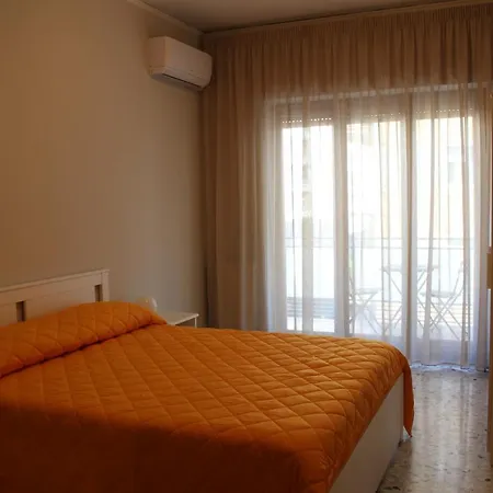 San Vitale House 아파트